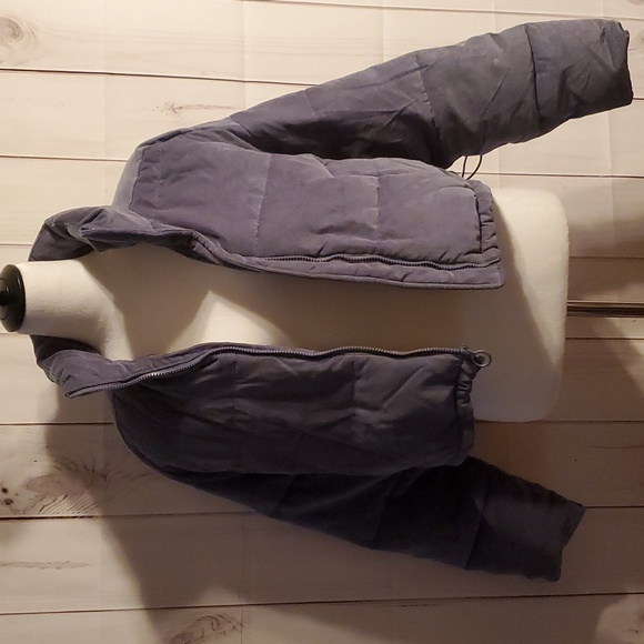 Trendy HOLLISTER CROP CORDUROY PUFFER JACKET WOMEN'S (L) - Like New! - Picture 7 of 16